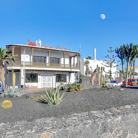 Oasis Duna _ Casa Martineli Pool Apartment